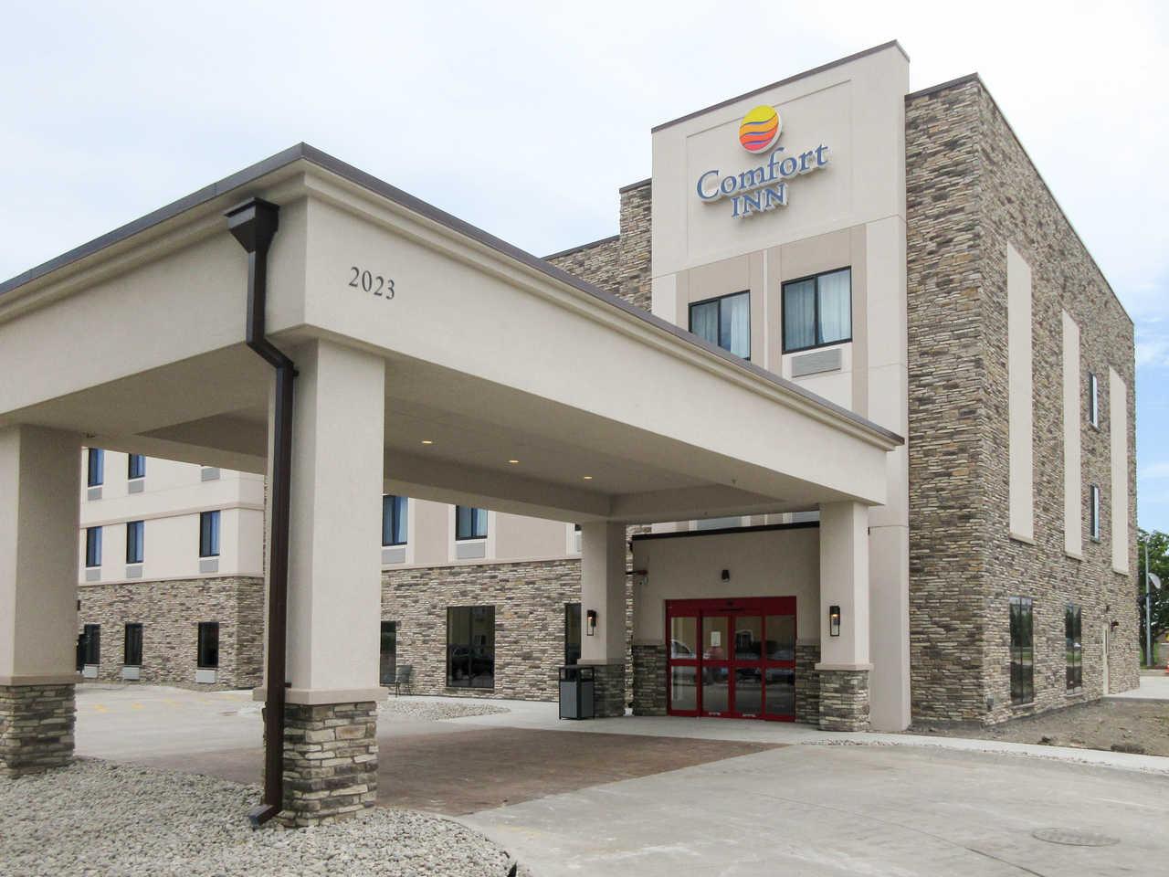 Comfort Inn Altoona-Des Moines Exterior foto